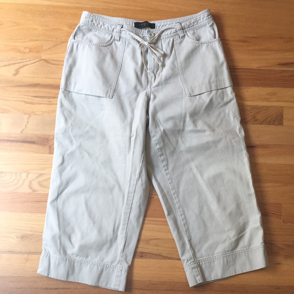 Riveted by Lee Capri Pants - Picture 1 of 2